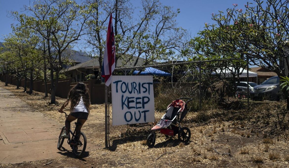 As Maui rebuilds, residents reckon with tourism's role in their recovery