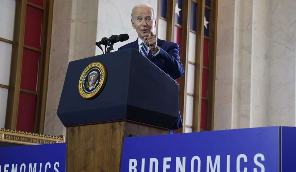 EDITORIAL: Americans want to get off Biden's pathway of chaos