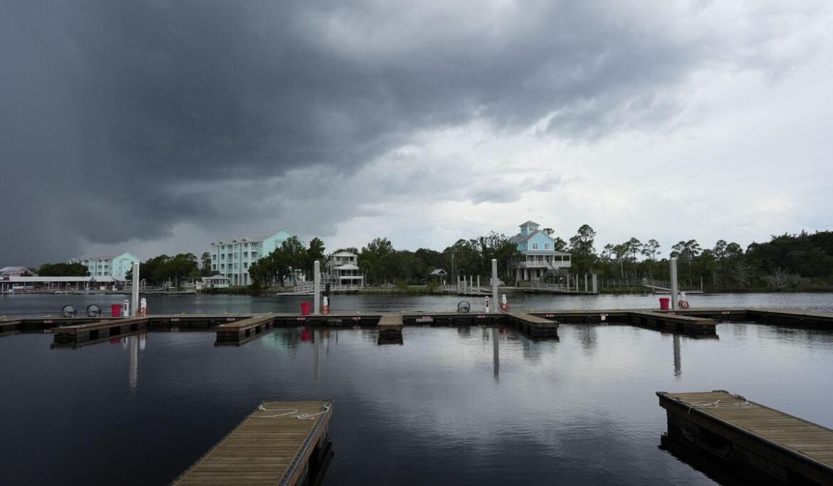 Idalia projected to hit Florida as Category 4 hurricane with 'catastrophic' storm surge