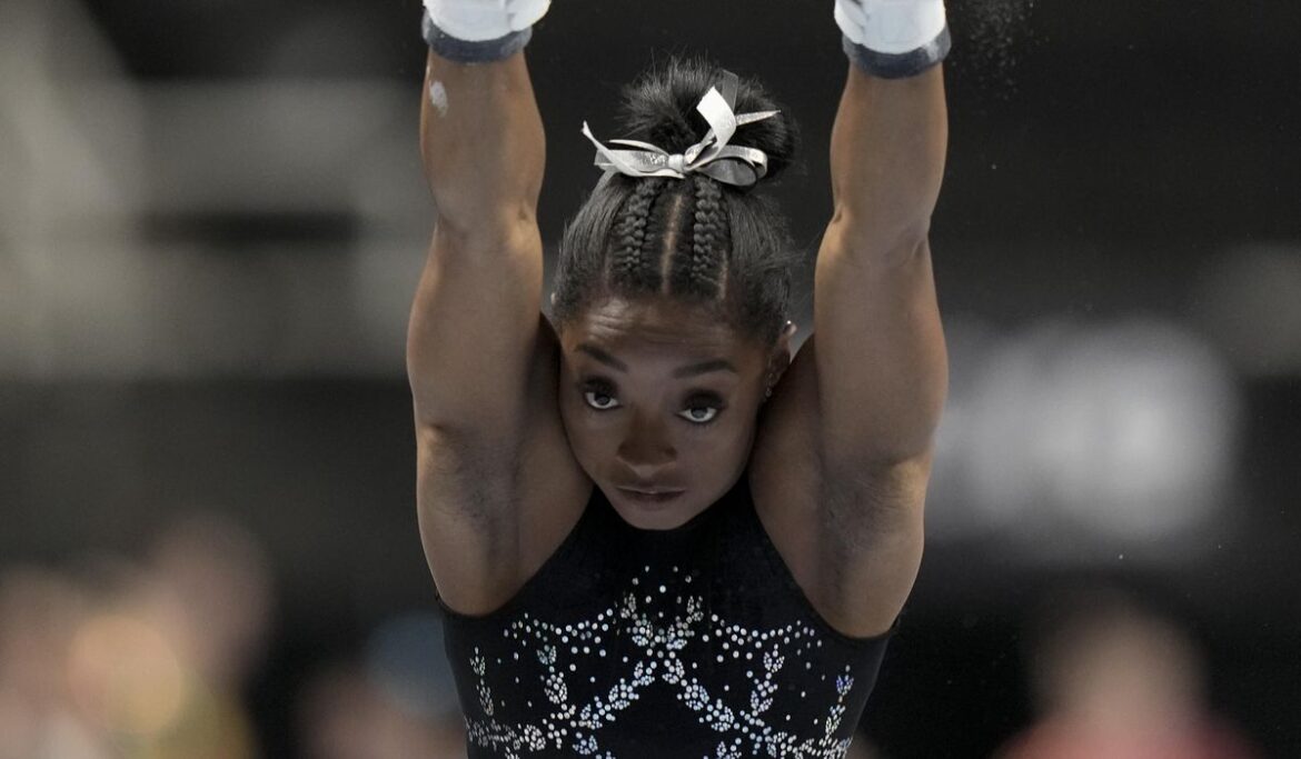 Simone Biles wins a record 8th US Gymnastics title a full decade after her first