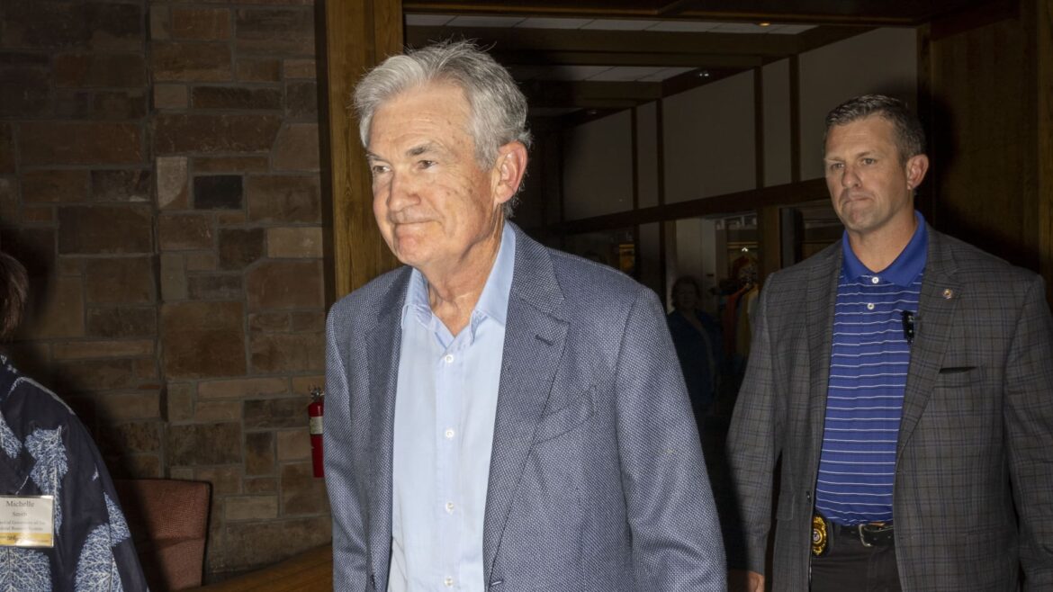 The Investing Club's top things to watch in the stock market Friday