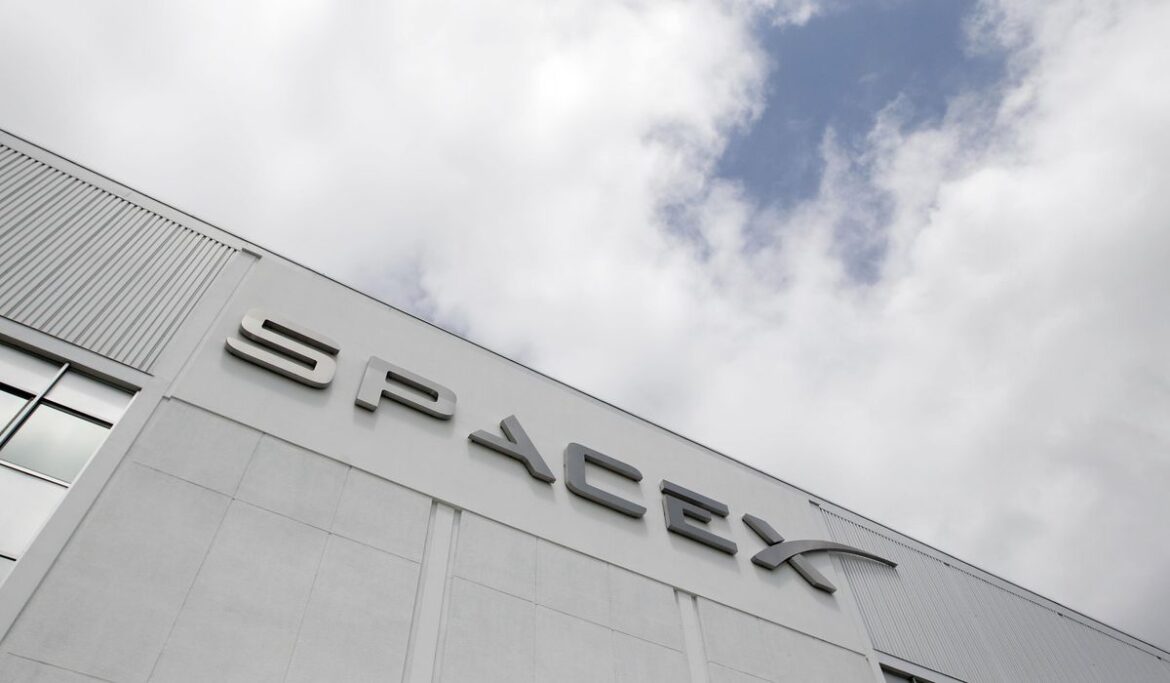 U.S. sues Elon Musk's SpaceX for alleged hiring discrimination