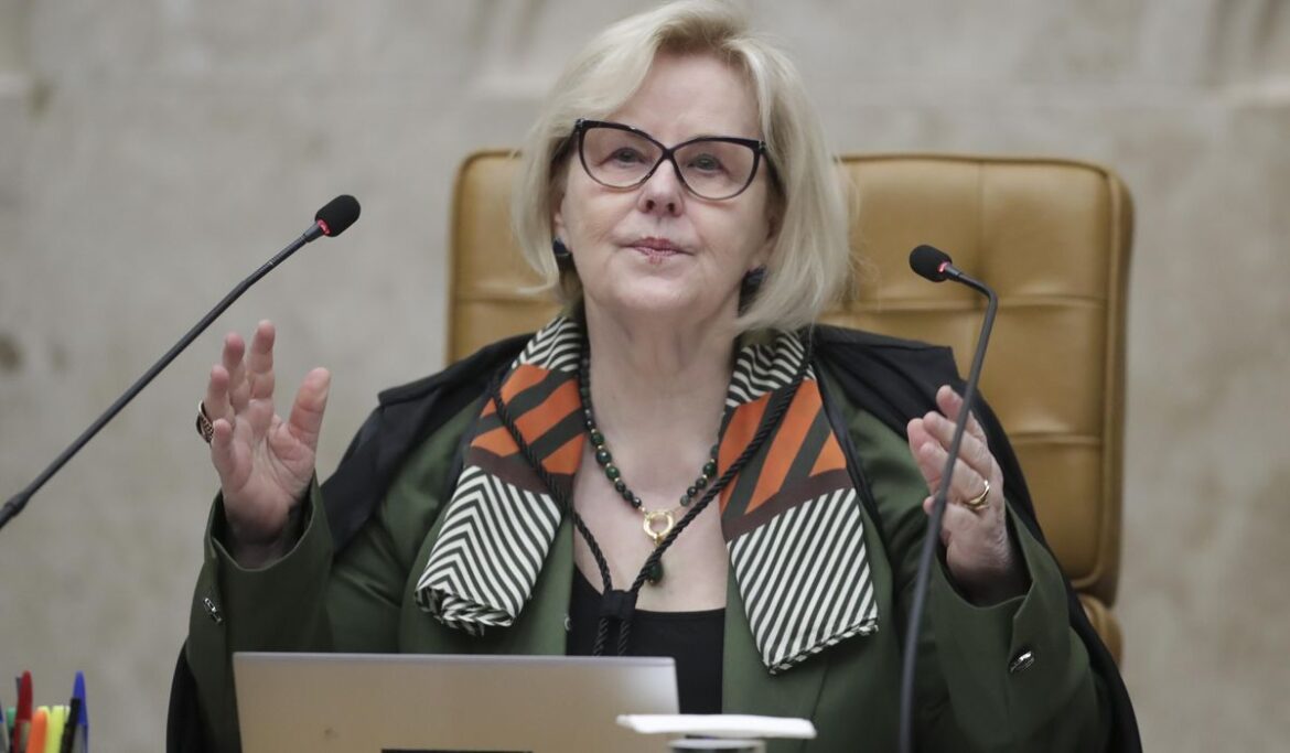 Brazil's top court opens vote on decriminalizing abortion up to 12th week of pregnancy