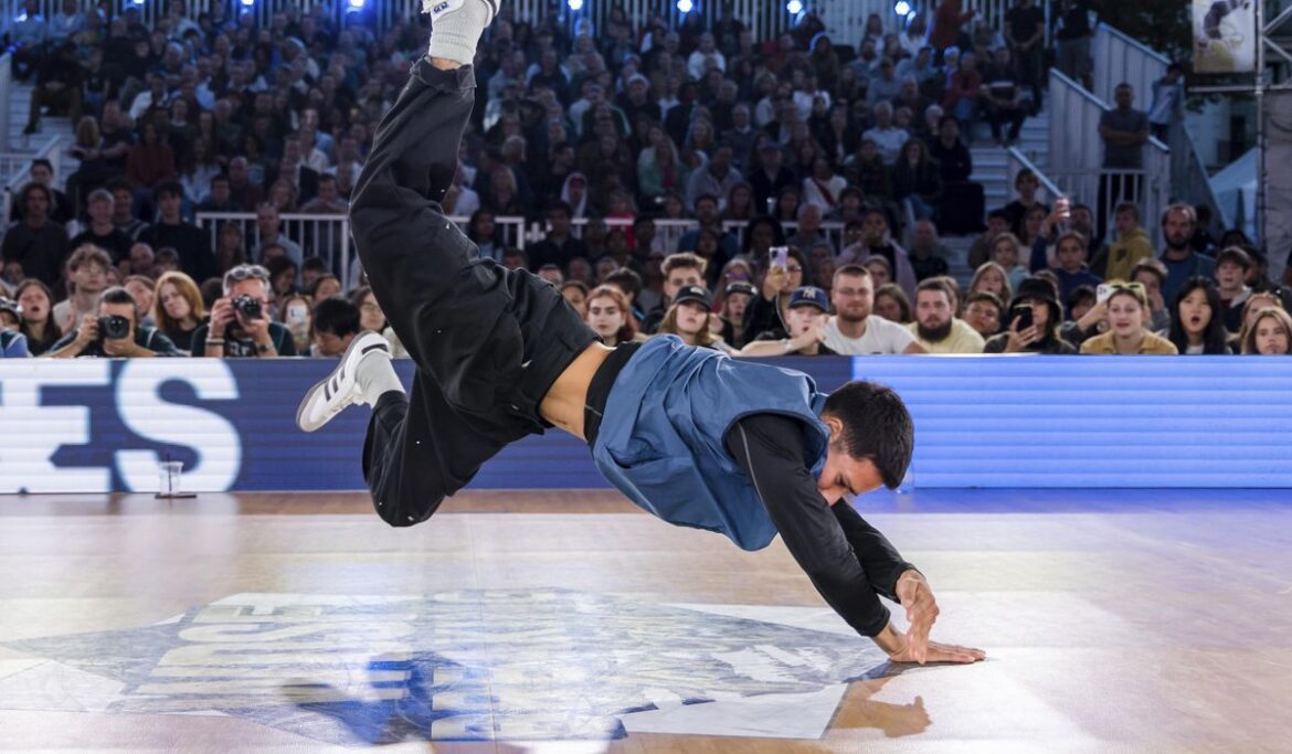 Breakers Dominika Banevic and Victor Montalvo qualify for next year's Paris Olympics