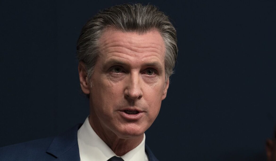 California Democrats ratchet assaults on gun rights