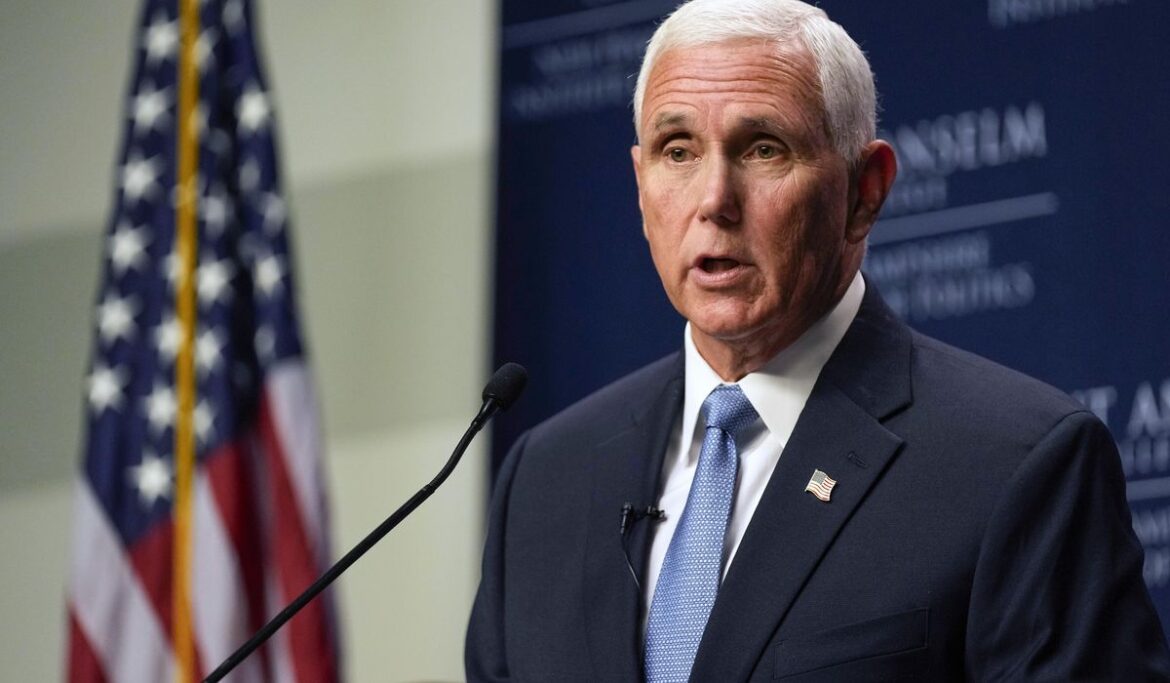 Donald Trump isn't backing a national abortion ban. That's not hurting him in the GOP primary