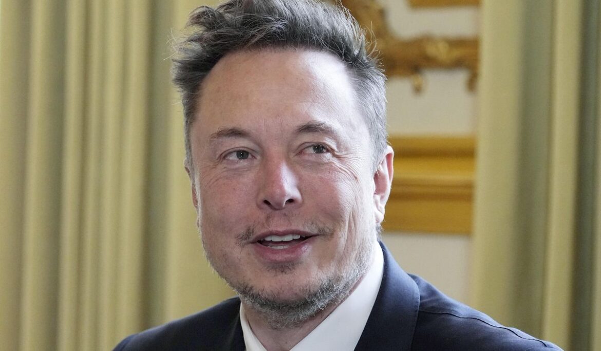 Elon Musk should not be immune to testifying about the former Twitter, U.S. government says