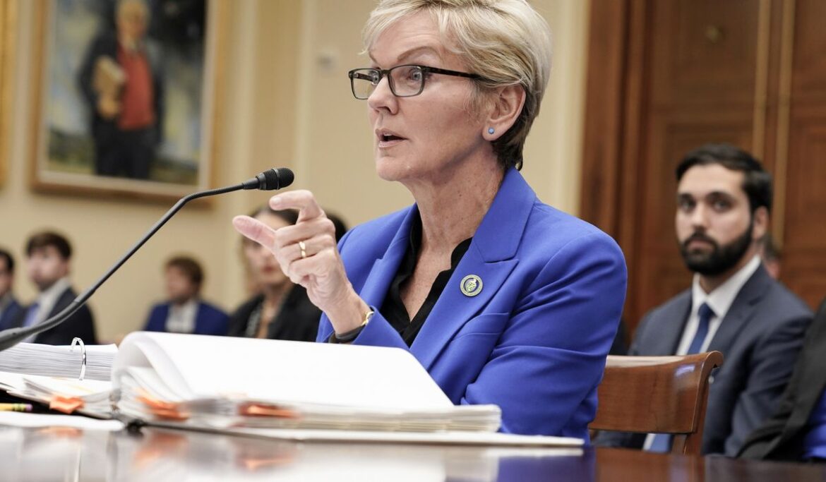 House GOP probes Energy Sec. Jennifer Granholm's EV road trip: 'Taxpayer-funded publicity stunt'