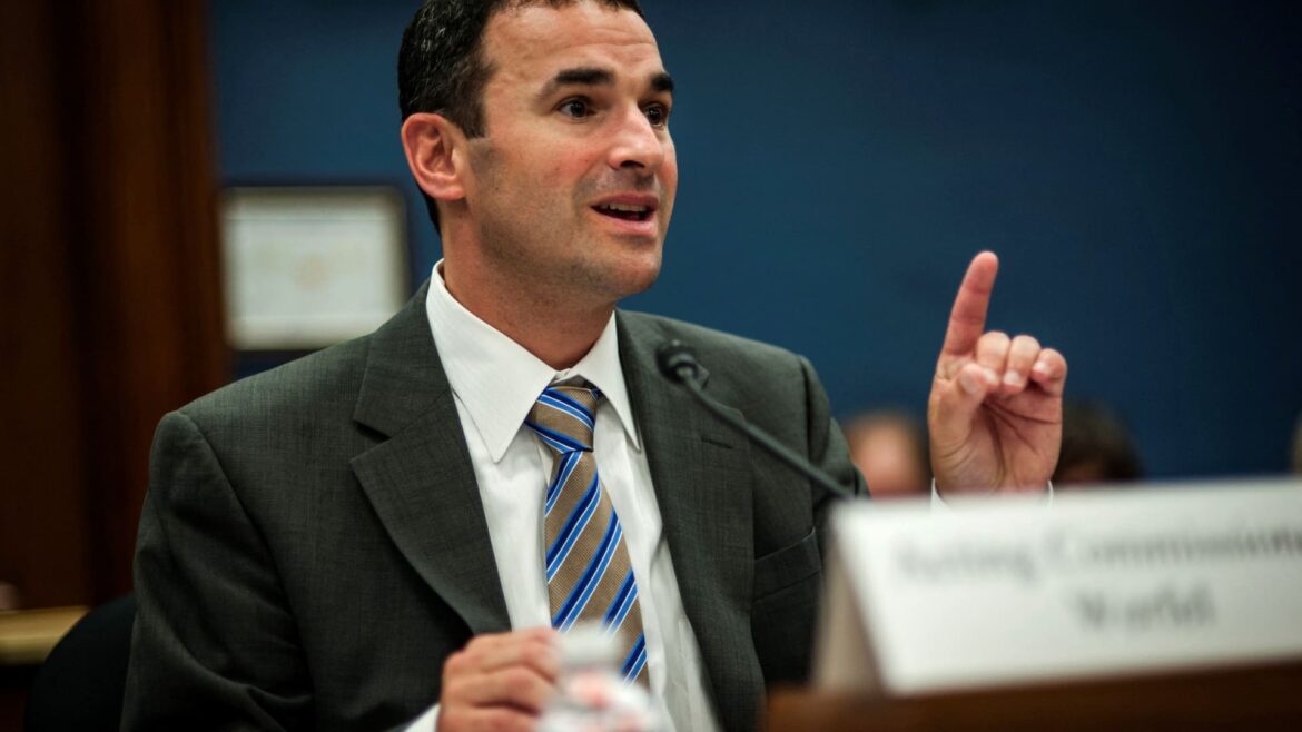 IRS to reduce audits on filers claiming the earned-income tax credit