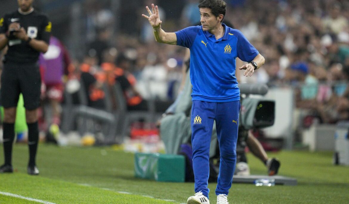 Marseille coach Marcelino steps down amid tensions between fans and club management