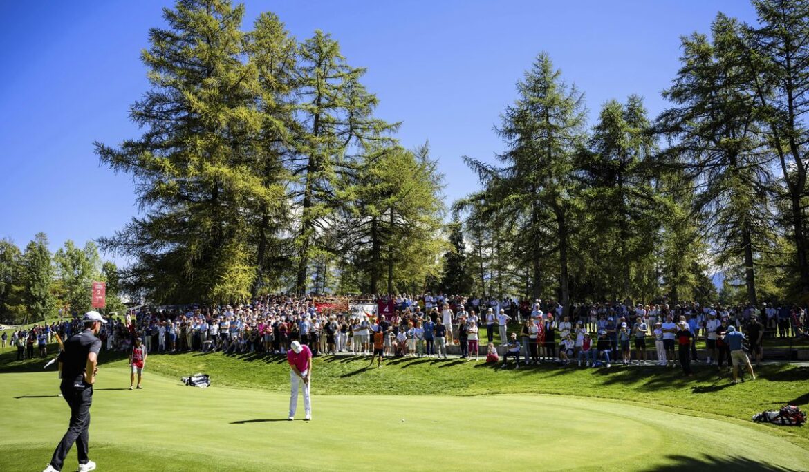 Matt Fitzpatrick has two-shot lead at European Masters and closes on Ryder Cup place