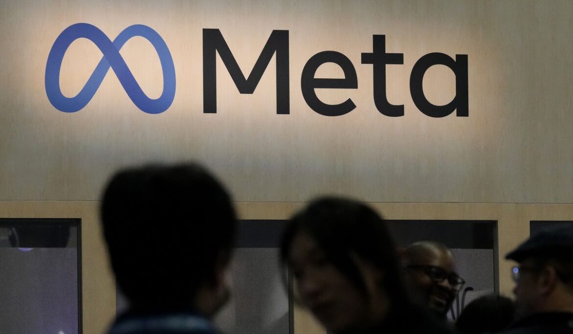 Meta employees return to the office as part of mandate