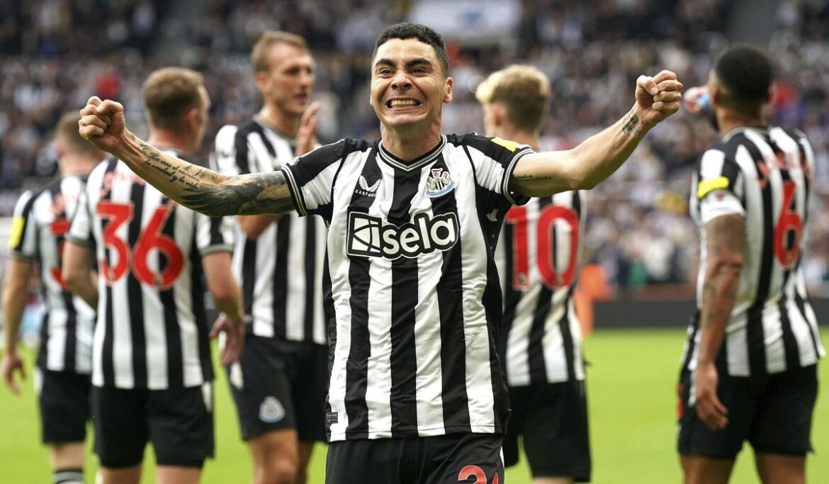 Newcastle beats Burnley 2-0 to secure 3rd straight Premier League win