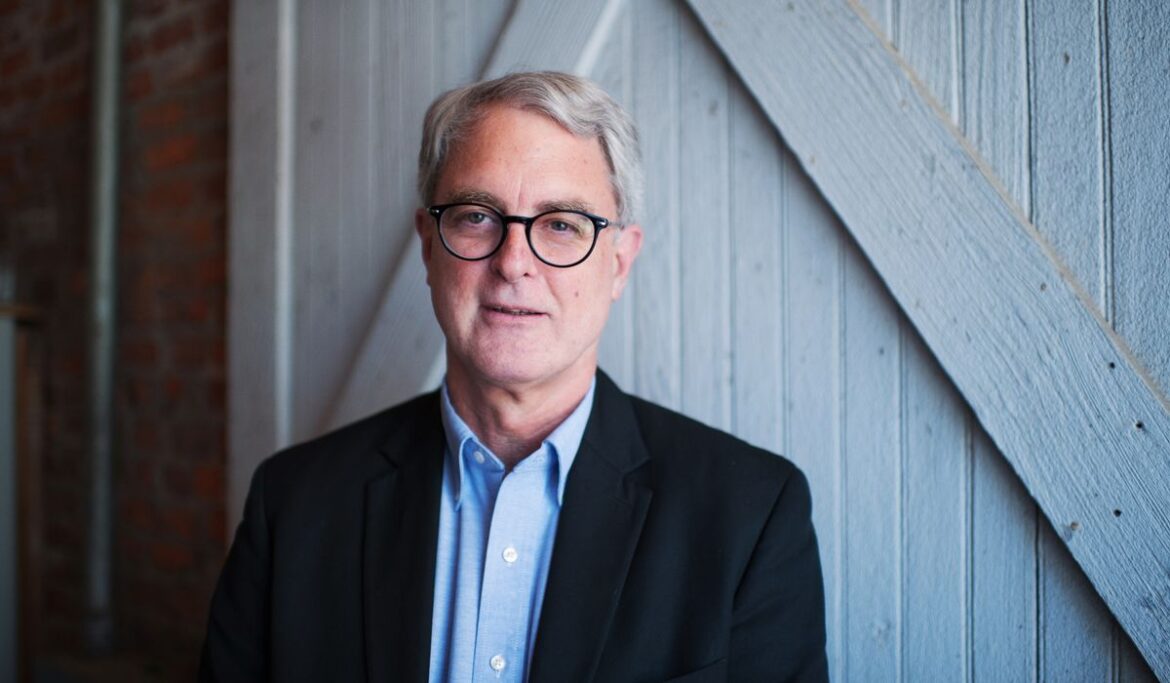 Parents 'outsource' children's spiritual development to kids' detriment, evangelical researcher says