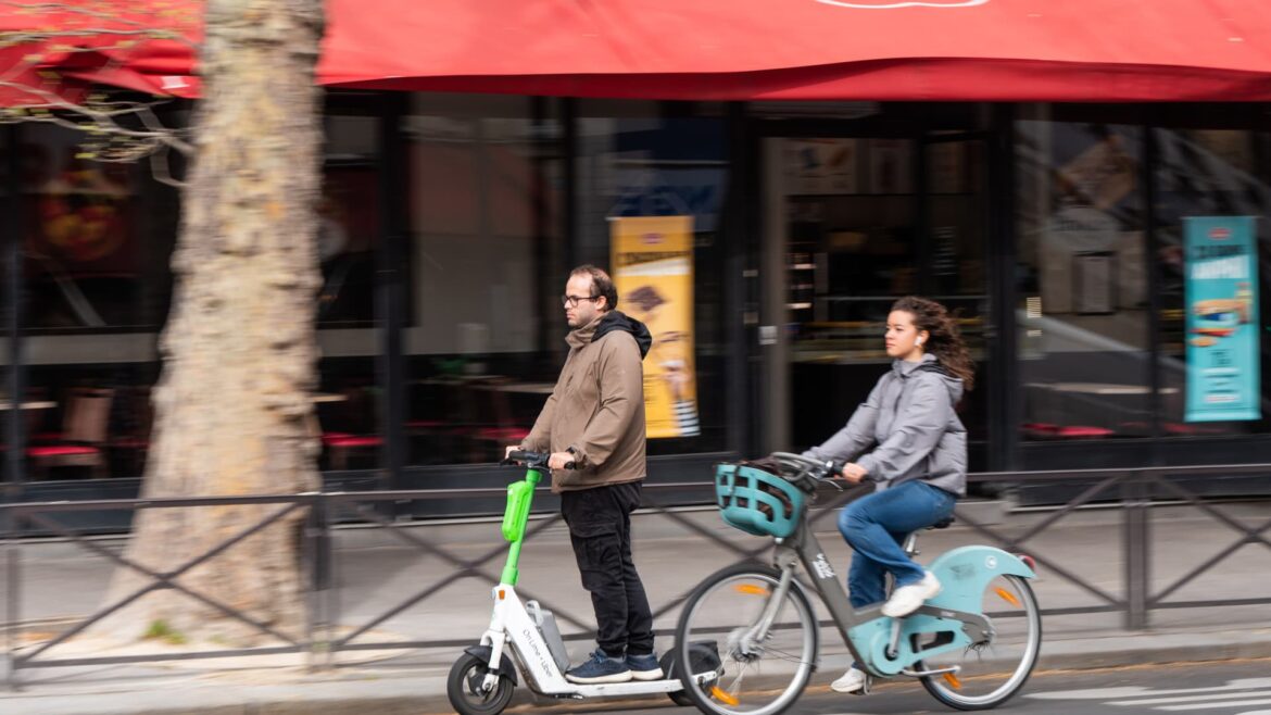 Paris becomes one of the only European cities to ban e-scooter rentals