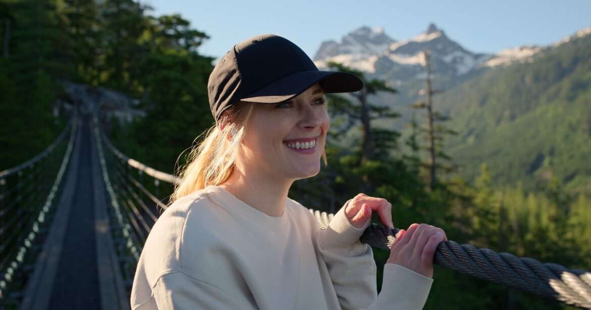 Popular Shows On Netflix Right Now Besides 'Virgin River'