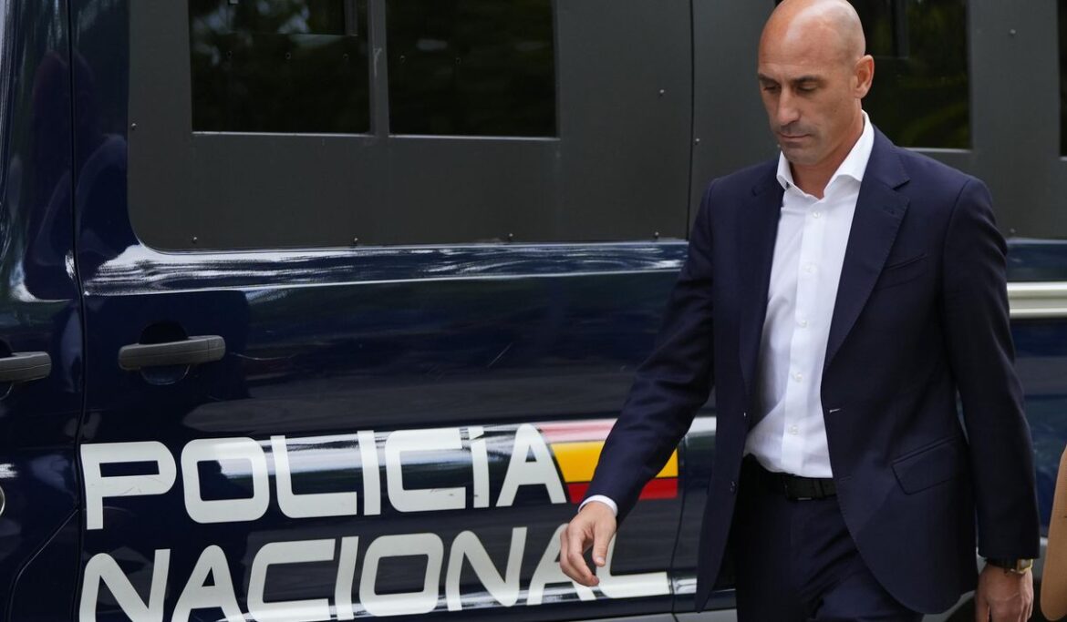 Prosecuting Spain soccer official Rubiales for World Cup kiss seems Prosecuting Spain soccer official Rubiales for World Cup kiss seems illogical, says UEFA president