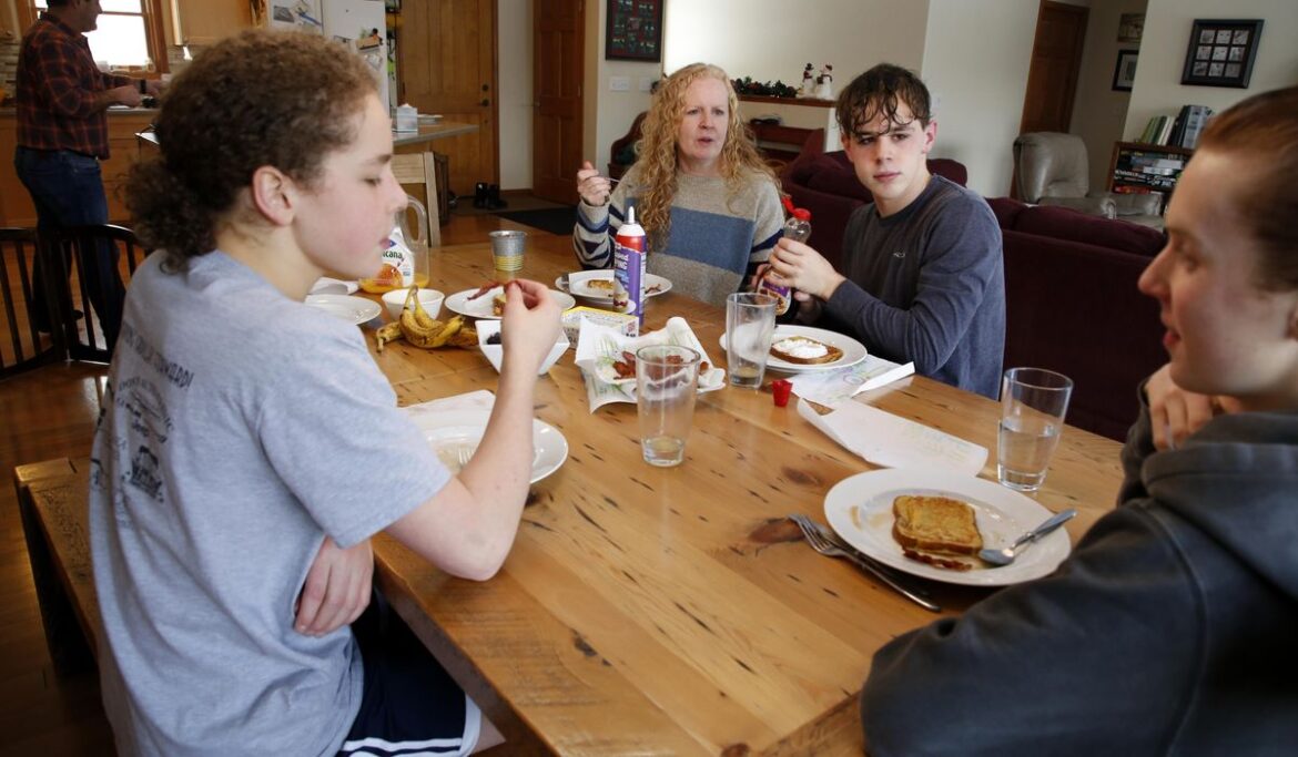 Three phrases to encourage, embolden your kids before school