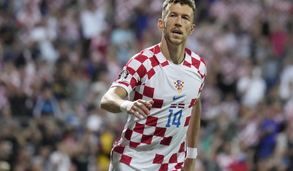 Tottenham's Ivan Perisic suffers ACL injury in training