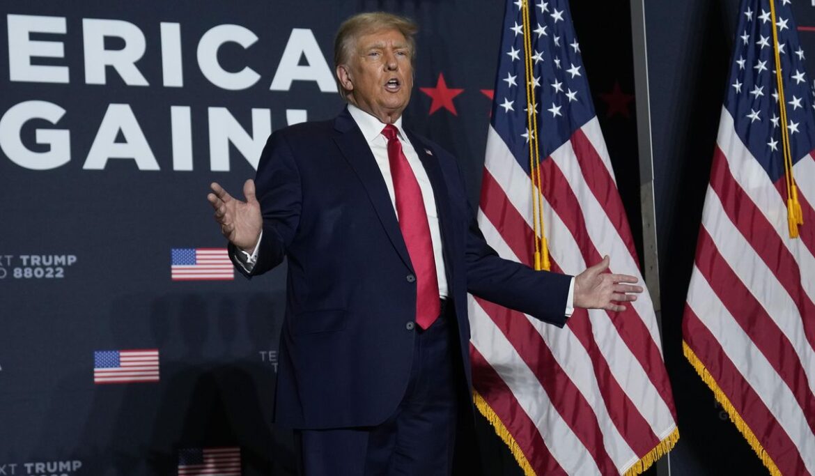 Trump campaigns in South Carolina after a weekend spent issuing threats and leveling treason claims