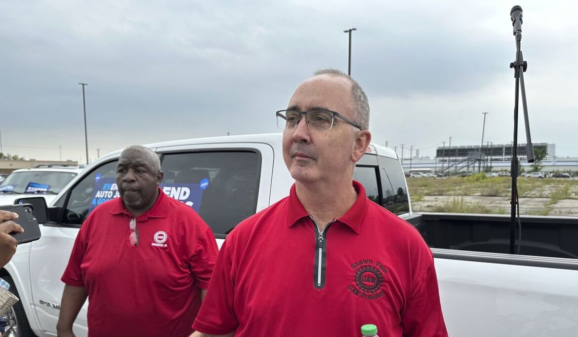 UAW's clash with Big 3 automakers shows off a more confrontational union as strike deadline looms