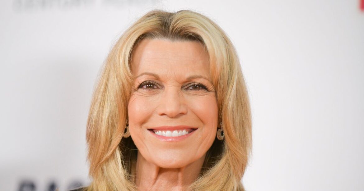 Vanna White Decides Her Future On 'Wheel Of Fortune'