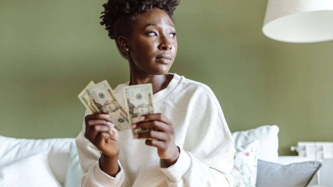 Women, let's talk about money