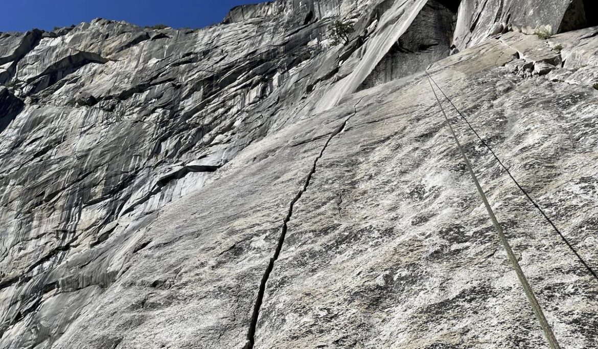 Yosemite National Park climbing route Super Slide closed due to a crack in Royal Arches formation