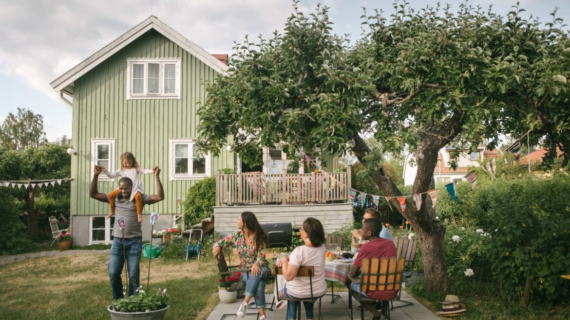 10 best places to buy a vacation house in the U.S.