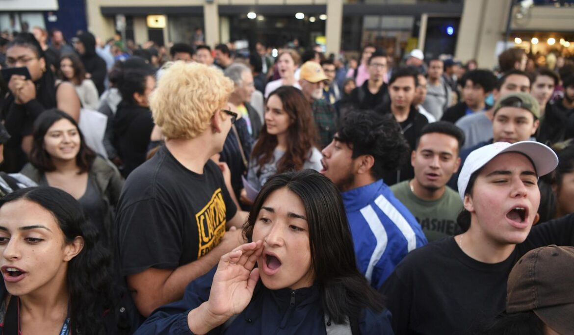 Few Americans say conservatives can speak freely on college campuses, an AP-NORC/UChicago poll shows