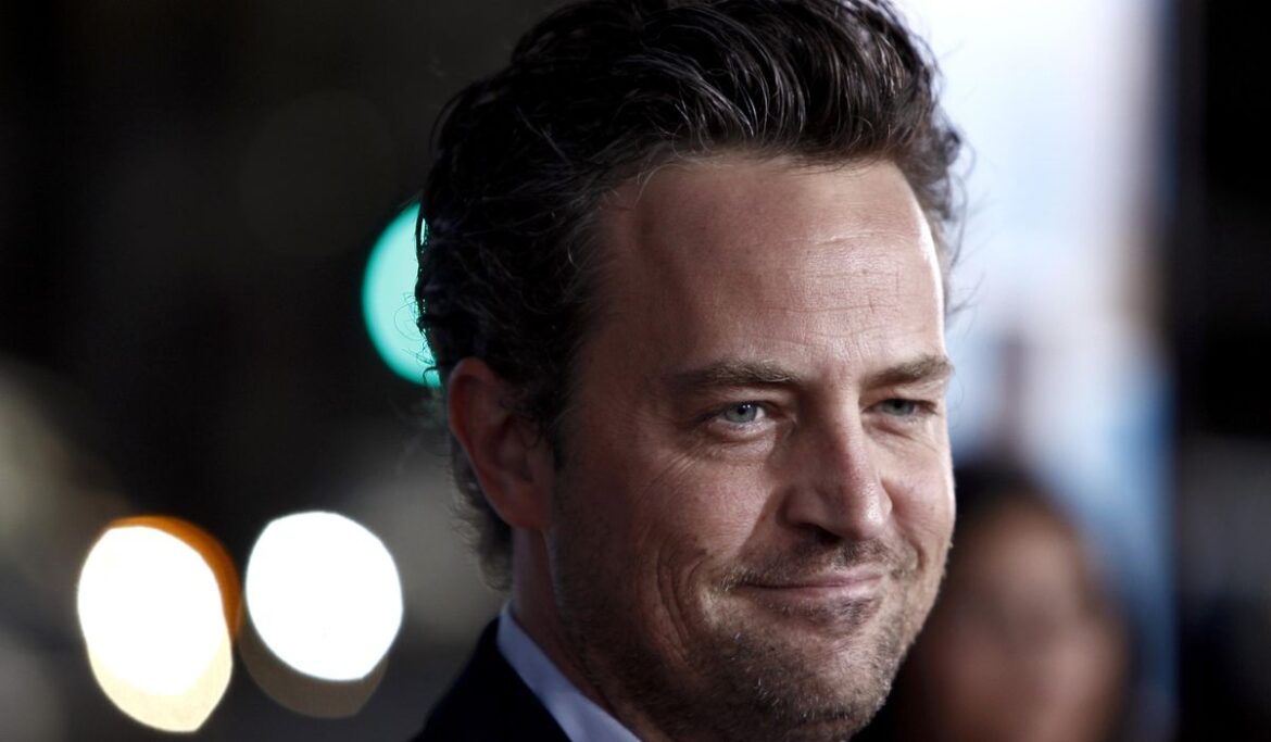 'Friends' star Matthew Perry dead at 54