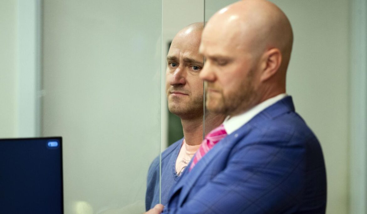 Horizon Air averted disaster adds to scrutiny on mental health for pilots