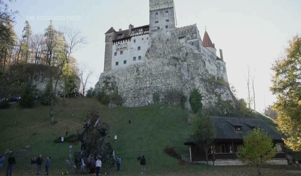 Iconic Transylvania castle brings in thousands of Dracula fans