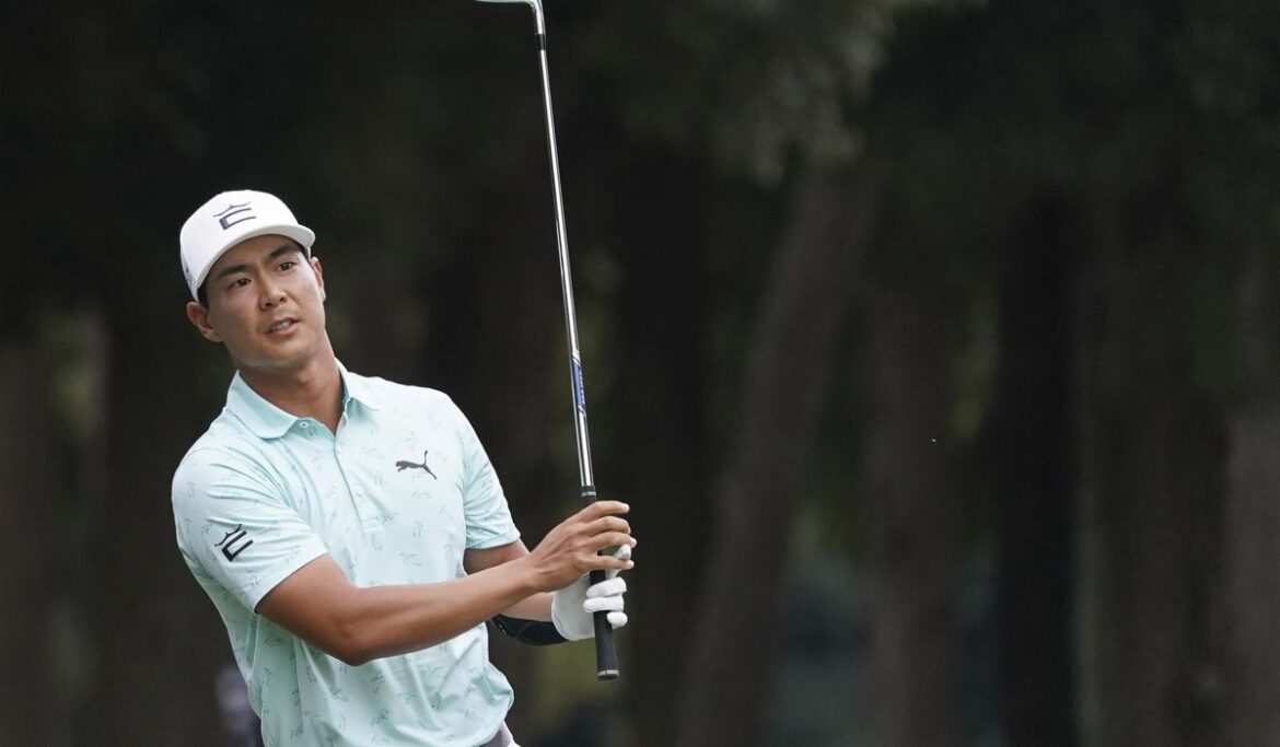 Justin Suh takes his first 54-hole lead on the PGA Tour into final round of the Zozo Championship