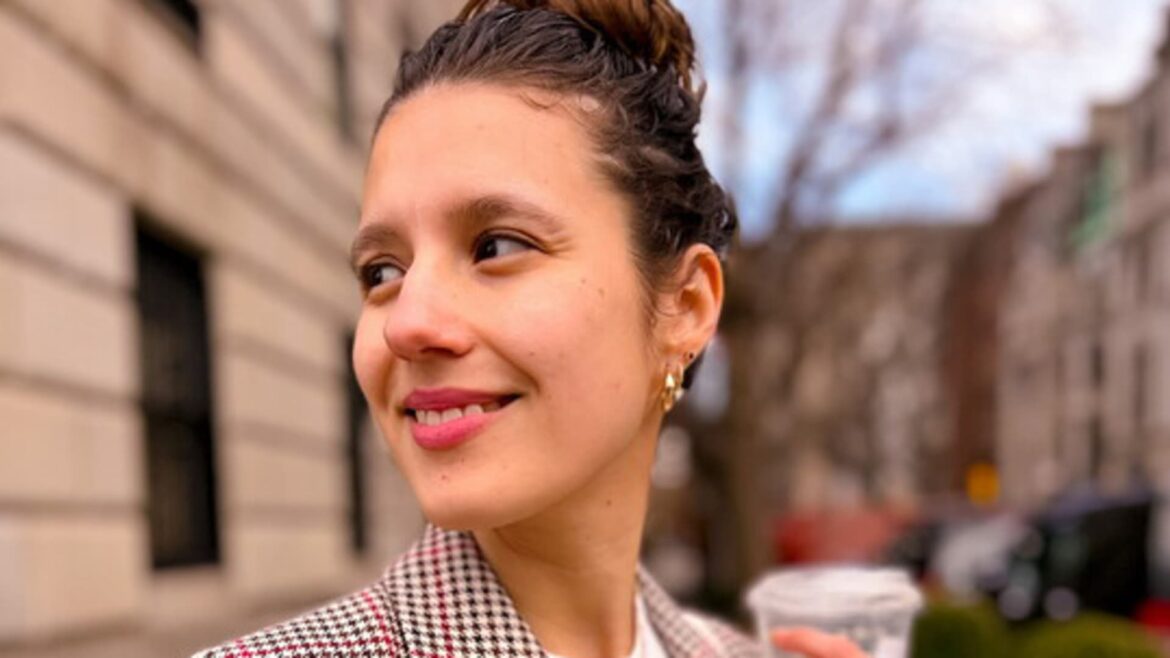 Latino student loan borrowers face extra challenges as bills restart