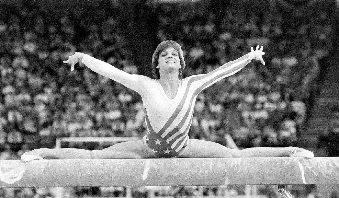 Mary Lou Retton: 'Overwhelmed' by the love as she recovers from rare pneumonia