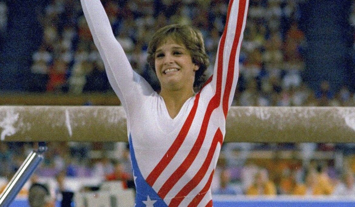 Mary Lou Retton in 'recovery mode' after hospital stay, daughter says