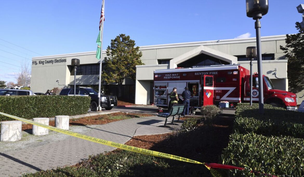 4 elections offices in Washington are evacuated due to suspicious envelopes, 2 containing fentanyl