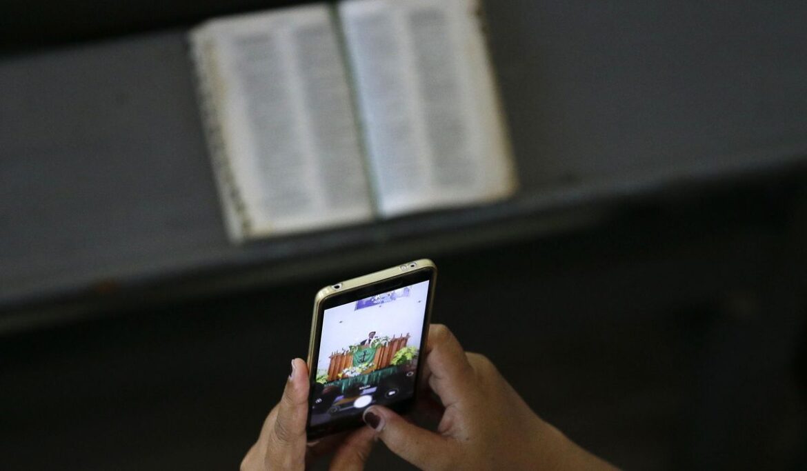 AI-generated Jesus, Satan offers customers opportunity to ask questions, interact on Bible topics