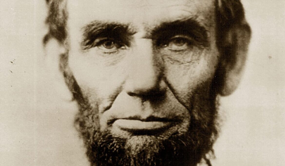 Abraham Lincoln's Thanksgiving proclamation delivers powerful message to a divided America