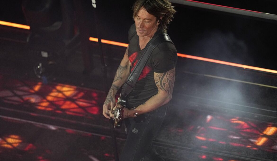 At Formula One's inaugural Las Vegas Grand Prix, music takes a front seat