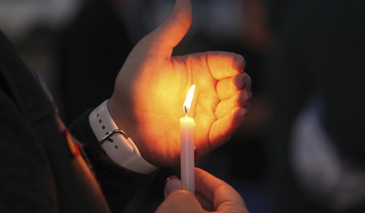 Before the Christmas rush, be sure to count your blessings