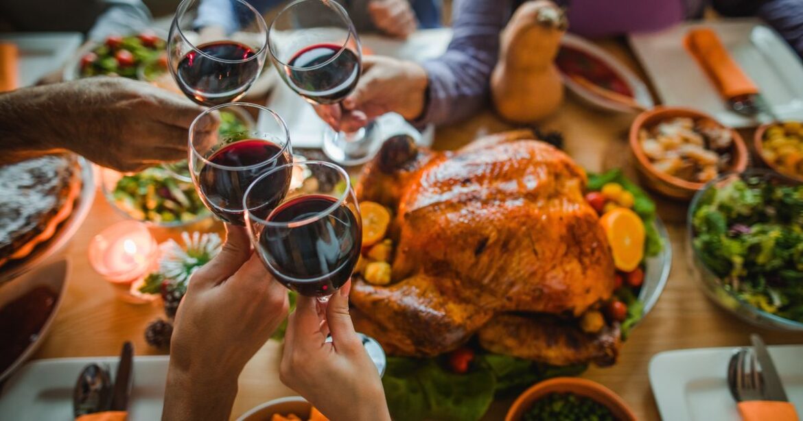 Best Wine Pairings For Thanksgiving Dinner