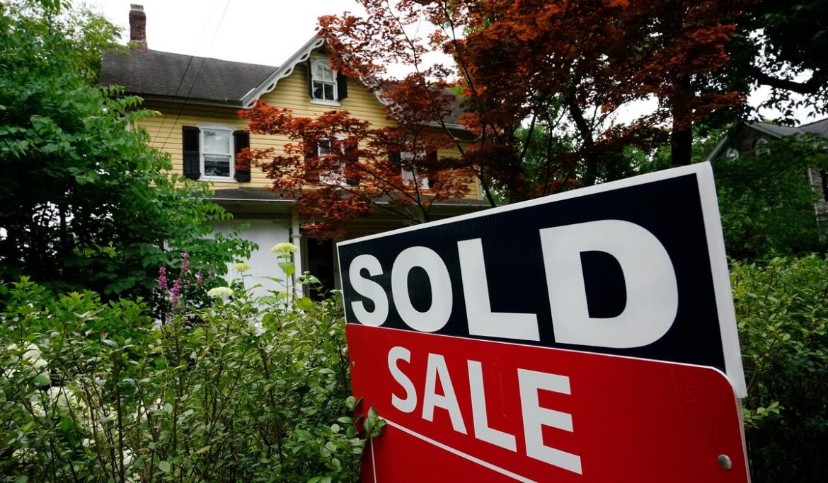 Bob Goldberg, National Association of Realtors CEO, stepping down days after federal court judgment