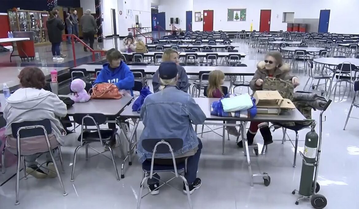 CSX says Livingston, Kentucky residents can return after train derailment