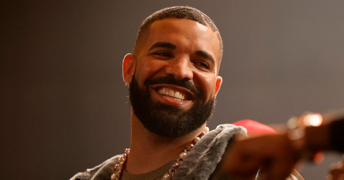 Drake Is Dropping A New Album Soon And Social Media Is Counting Down