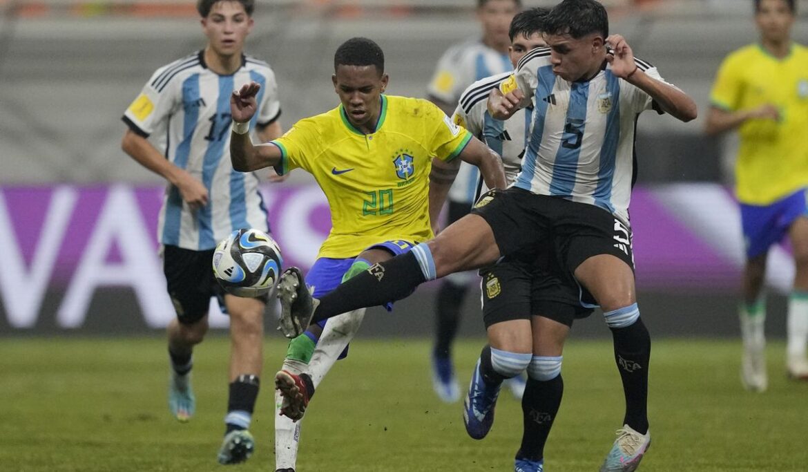 France to face Mali in Under-17 World Cup semifinals. Germany will play Argentina