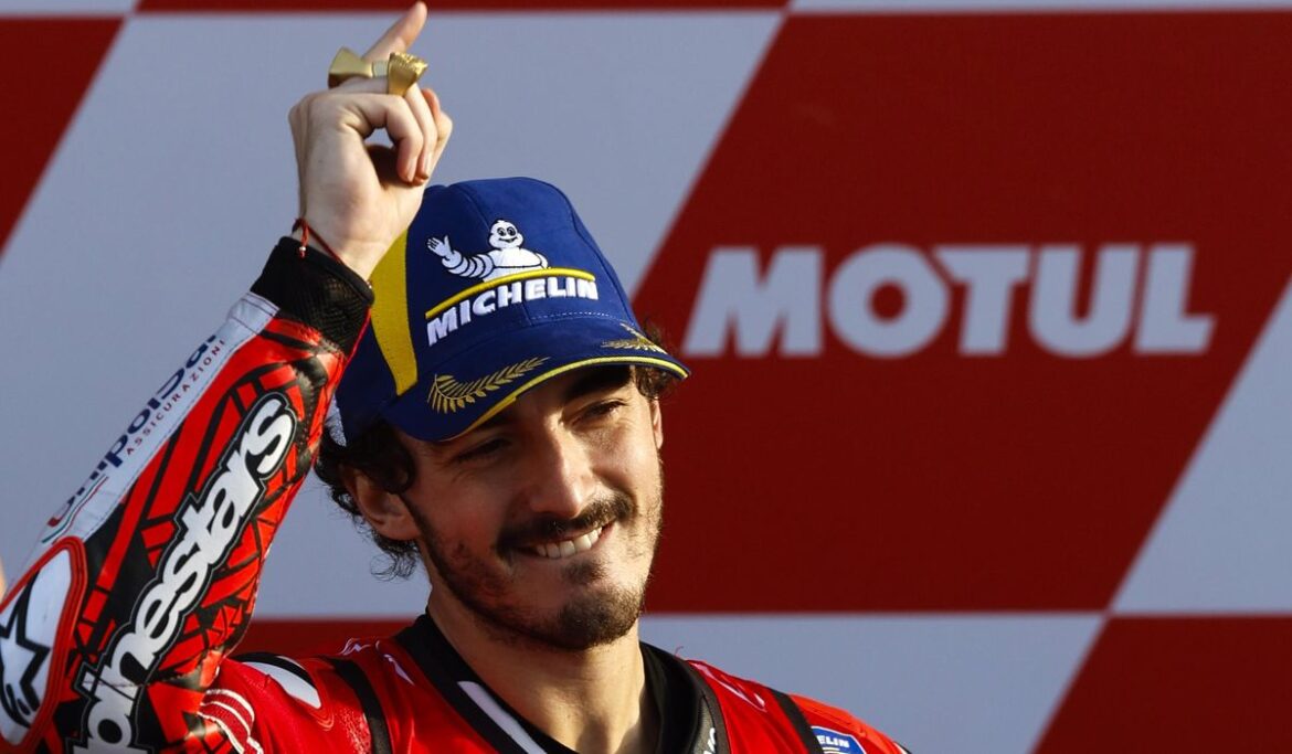 Francesco Bagnaia wins Valencia race to clinch his 2nd straight MotoGP title