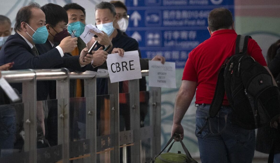 From Dec. 1, citizens of five European countries and Malaysia can enter China without a visa