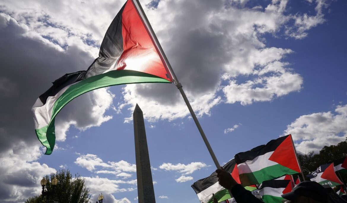 George Washington University suspends Students for Justice in Palestine